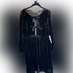 ModCloth Black Velvet Bow Mini Dress